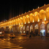 Arequipa bij avond plaza de armas