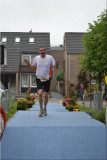 Oud-Gastel-finish-kwart-triatlon-25-juni-2011